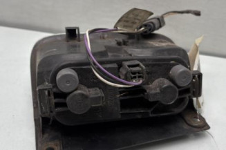 Feu de recul gauche NISSAN PRIMASTAR 1