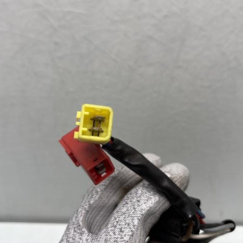 Moteur essuie glace arriere PEUGEOT 106 Photo n°4