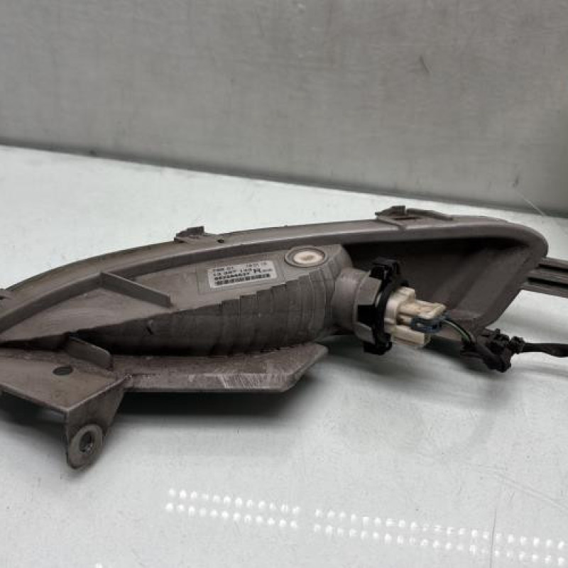 Optique avant secondaire droit (feux)(clignotant) VAUXHALL ASTRA J Photo n°2