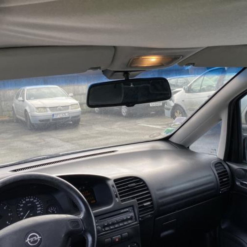 Feu arriere principal droit (feux) OPEL ZAFIRA A Photo n°18