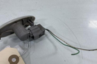 Repetiteur clignotant avant droit  (Feux) TOYOTA YARIS 2