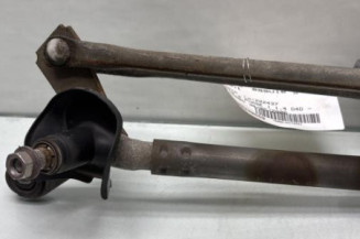 Moteur essuie glace avant TOYOTA YARIS 2