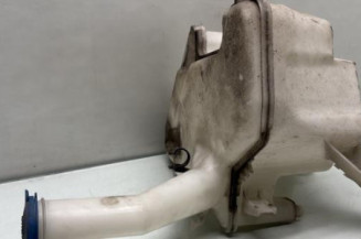 Vase de lave glace TOYOTA YARIS 2 Photo n°1
