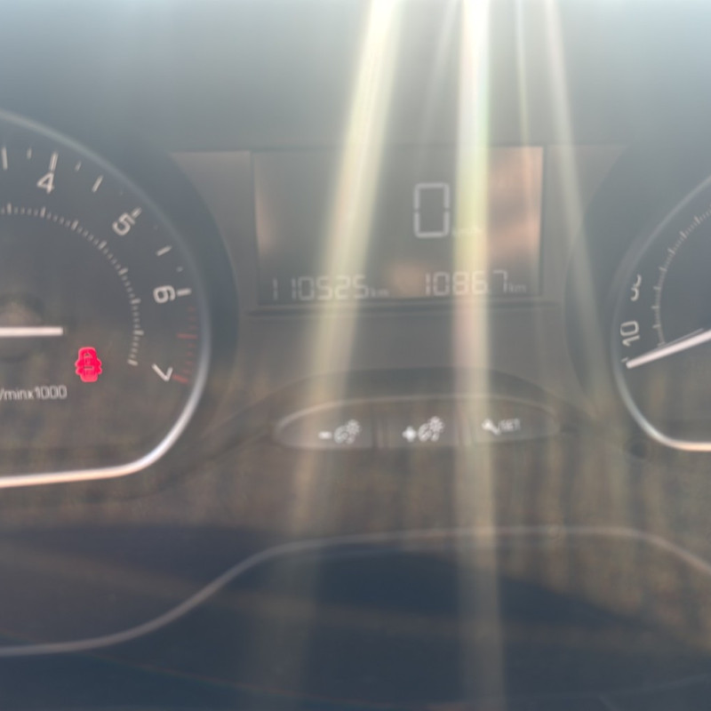 PEUGEOT 208 1 PHASE 2 1.2 VTI - 12V Photo n°24