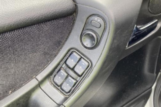 Amortisseur avant droit OPEL ZAFIRA A