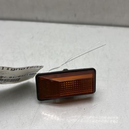 Repetiteur clignotant avant droit  (Feux) PEUGEOT 306 Photo n°1