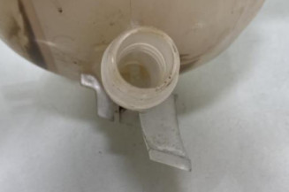 Vase d'expansion PEUGEOT 2008 2