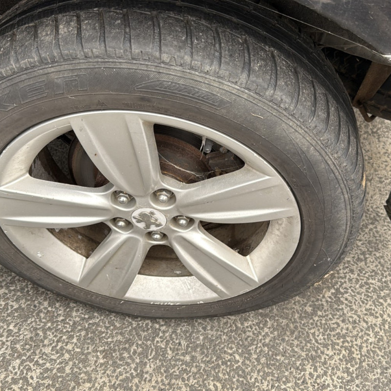 PEUGEOT 4007 2.2 HDI - 16V TURBO 4X4 Photo n°12