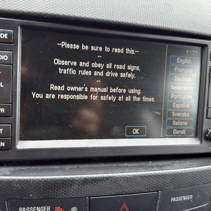 PEUGEOT 4007 2.2 HDI - 16V TURBO 4X4 Photo n°17