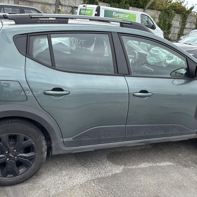 DACIA SANDERO 3 STEPWAY 1.0i - 12V TURBO TCE 90 ECO-G Photo n°7
