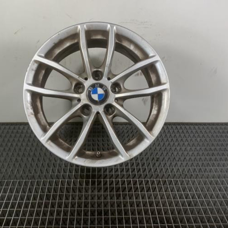 Jante BMW SERIE 1 F20 Photo n°1