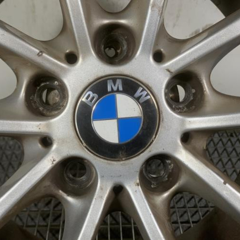 Jante BMW SERIE 1 F20 Photo n°2
