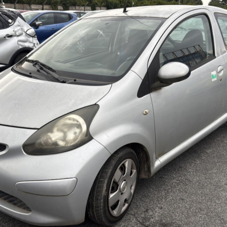 TOYOTA AYGO 1 PHASE 2 1.0i - 12V Photo n°1
