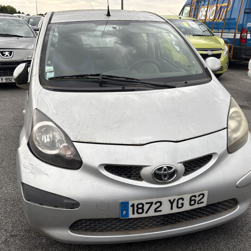 TOYOTA AYGO 1 PHASE 2 1.0i - 12V Photo n°8