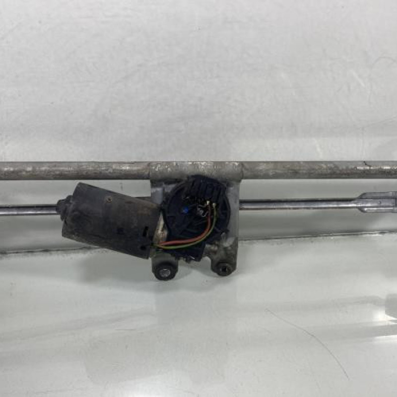Moteur essuie glace avant MERCEDES CLASSE M 163 Photo n°3