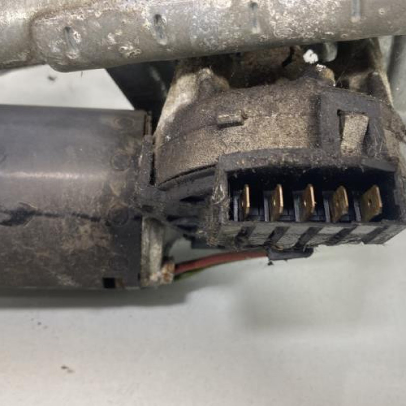 Moteur essuie glace avant MERCEDES CLASSE M 163 Photo n°4