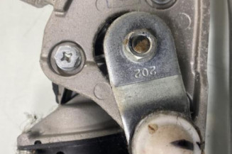 Moteur essuie glace avant SUZUKI ALTO 3