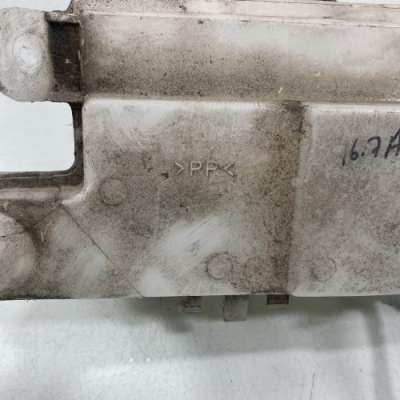 Vase de lave glace SUZUKI ALTO 3 Photo n°3