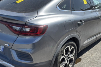 RENAULT ARKANA 1.6i - 16V SCE 145 HYBRID E-TECH 160