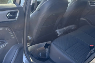 RENAULT ARKANA 1.6i - 16V SCE 145 HYBRID E-TECH 160