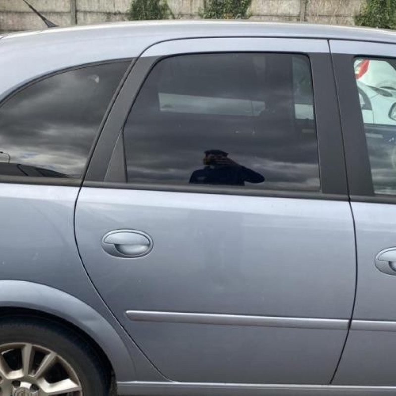 Anti brouillard gauche (feux) OPEL MERIVA A Photo n°7