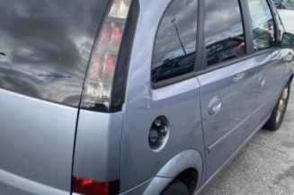 Anti brouillard gauche (feux) OPEL MERIVA A