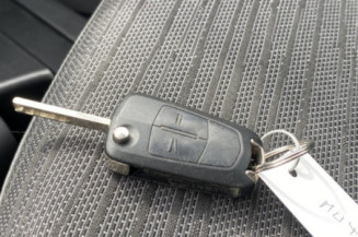 OPEL CORSA D PHASE 2 1.2i - 16V