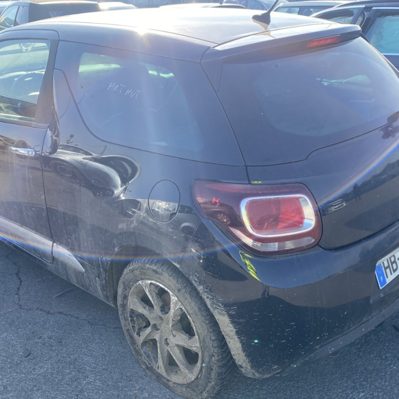 DS DS3 PHASE 3 1.6 BLUE HDI - 8V TURBO Photo n°4