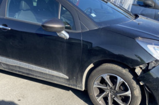 DS DS3 PHASE 3 1.6 BLUE HDI - 8V TURBO