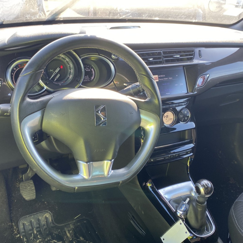 DS DS3 PHASE 3 1.6 BLUE HDI - 8V TURBO Photo n°14