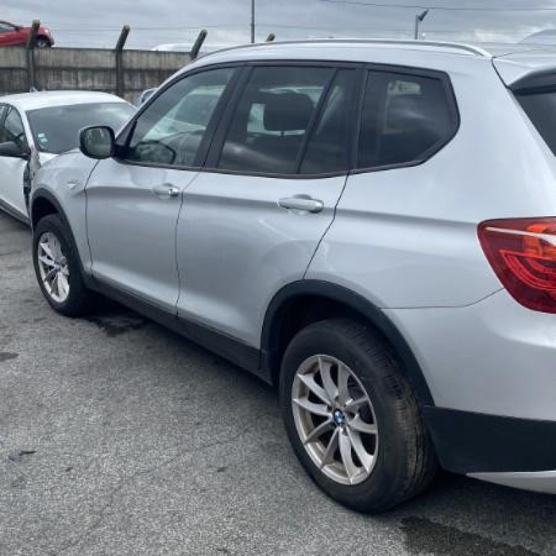 BMW X3 F25 PHASE 1 20d 2.0D - 16V TURBO XDRIVE 4X4 Photo n°8