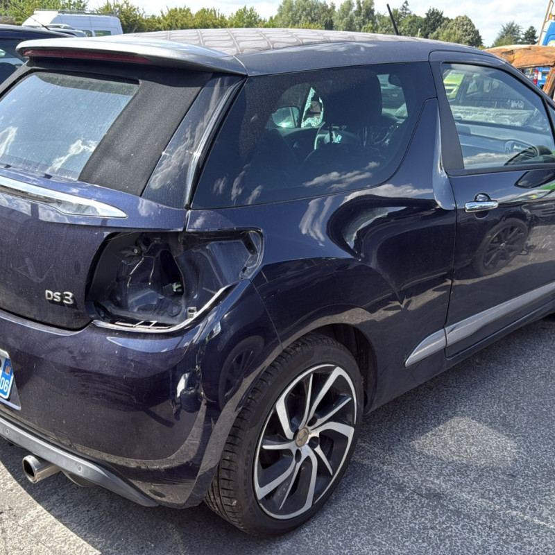 DS DS3 CABRIOLET PHASE 2 1.2 VTI - 12V Photo n°19