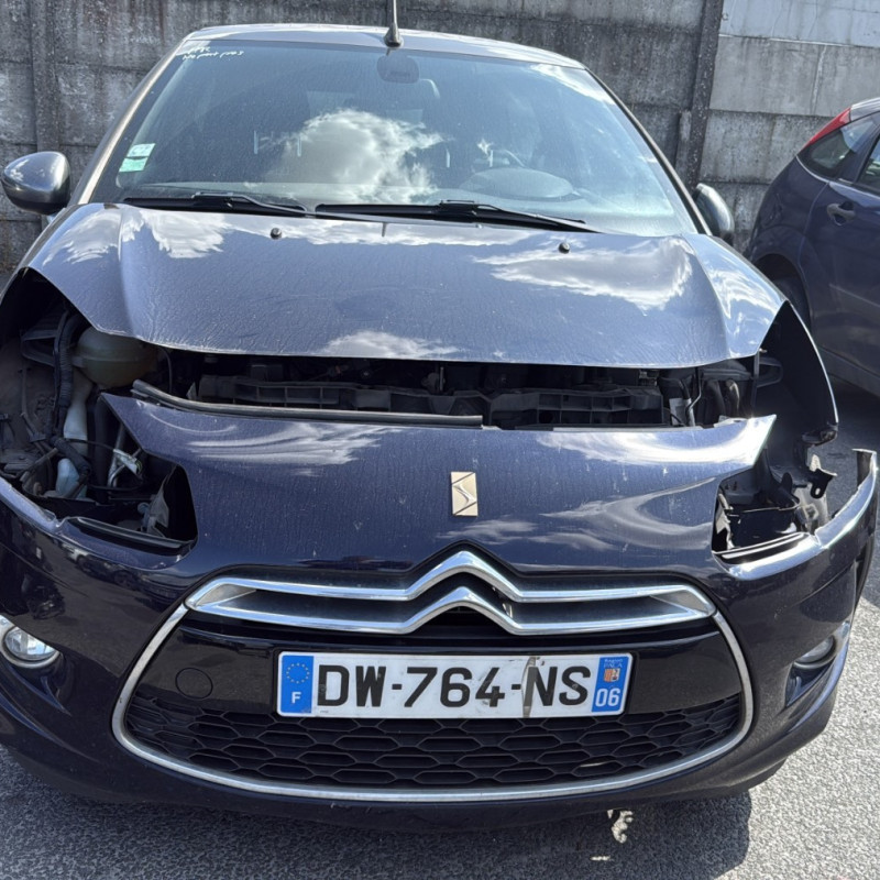 DS DS3 CABRIOLET PHASE 2 1.2 VTI - 12V Photo n°22