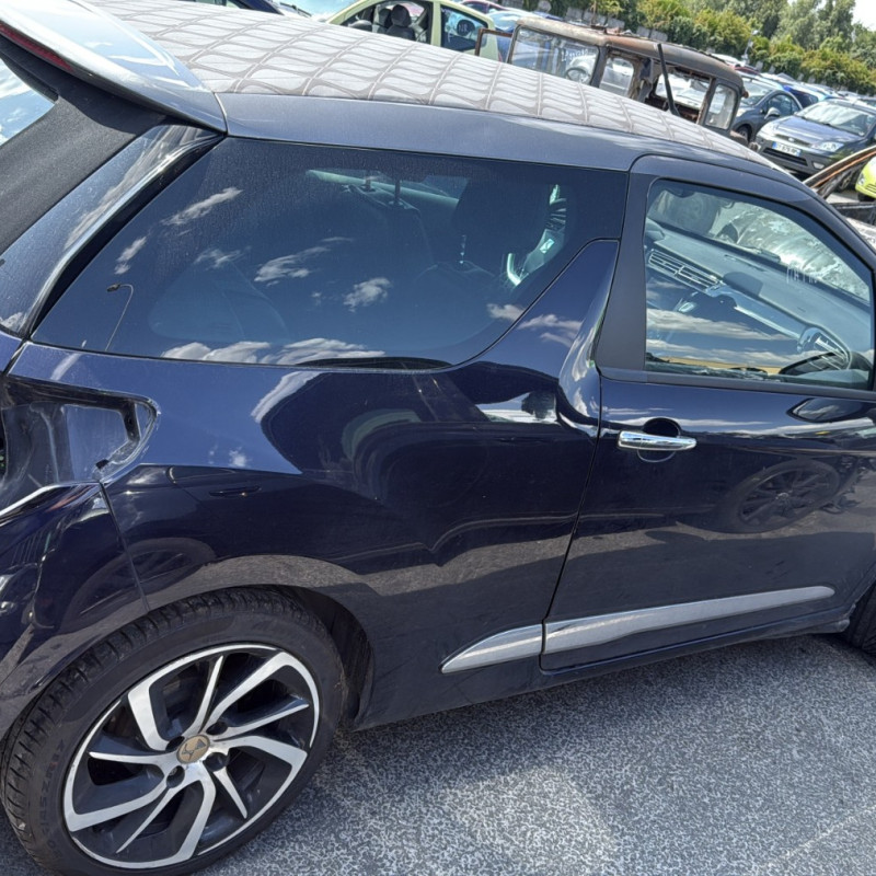 DS DS3 CABRIOLET PHASE 2 1.2 VTI - 12V Photo n°23