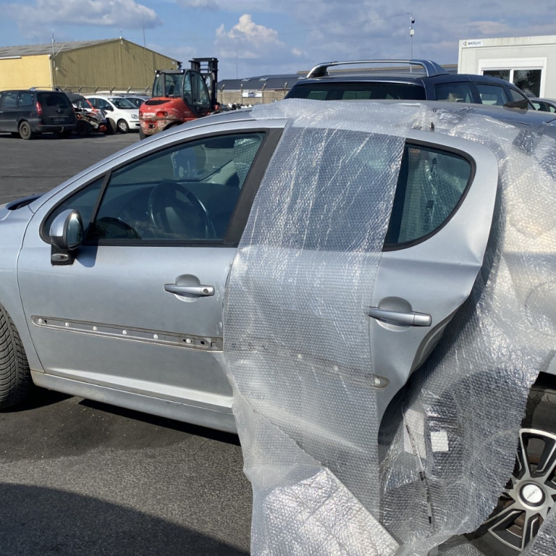 PEUGEOT 207 PHASE 1 1.4 VTI - 16V Photo n°7
