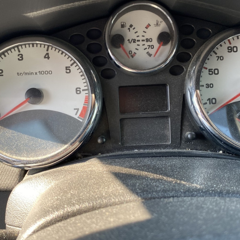 PEUGEOT 207 PHASE 1 1.4 VTI - 16V Photo n°19