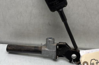 Pretensionneur de ceinture avant gauche RENAULT CLIO 1