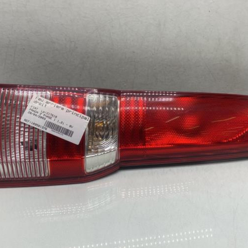 Feu arriere principal droit (feux) FIAT PANDA 2 Photo n°1
