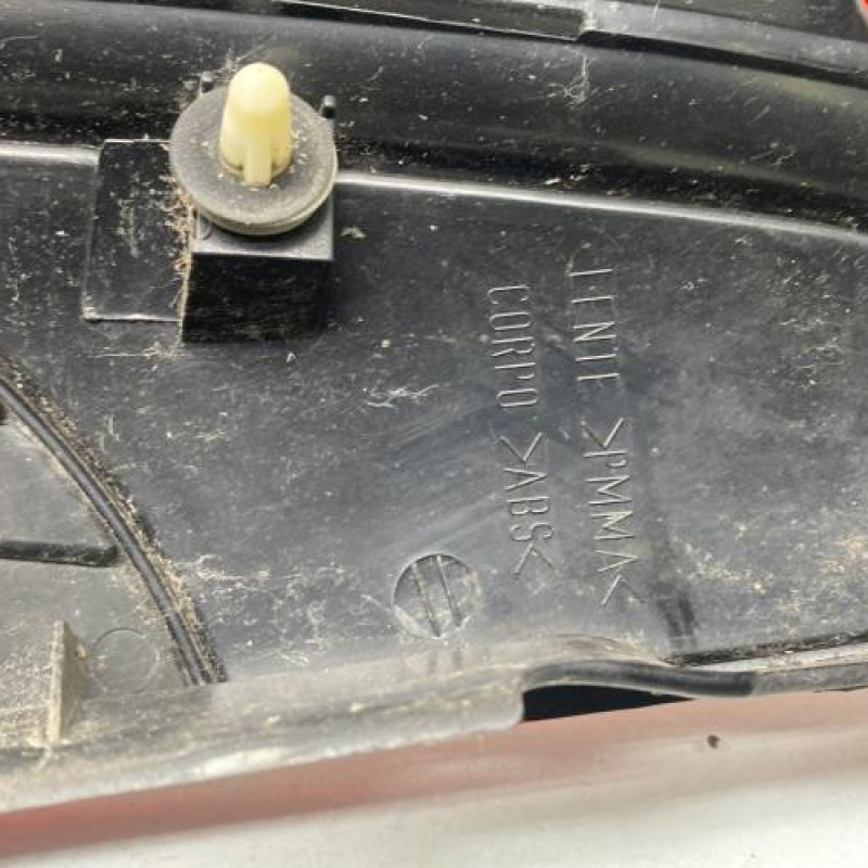 Feu arriere principal droit (feux) FIAT PANDA 2 Photo n°5