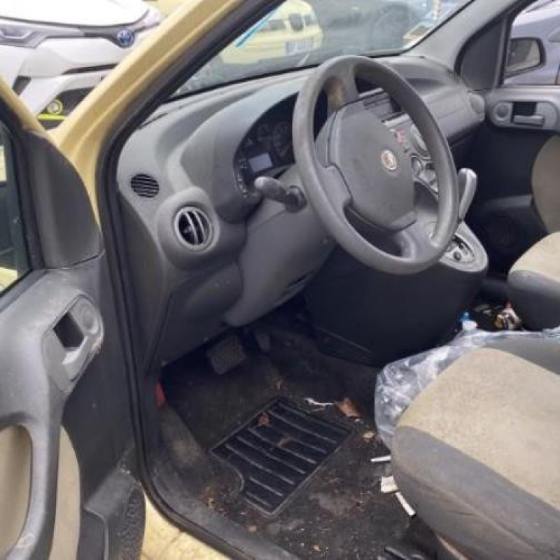 Feu arriere principal gauche (feux) FIAT PANDA 2 Photo n°18