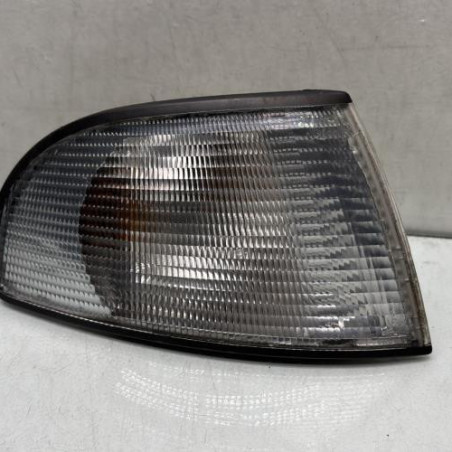 Optique avant secondaire droit (feux)(clignotant) AUDI A4 1 Photo n°1