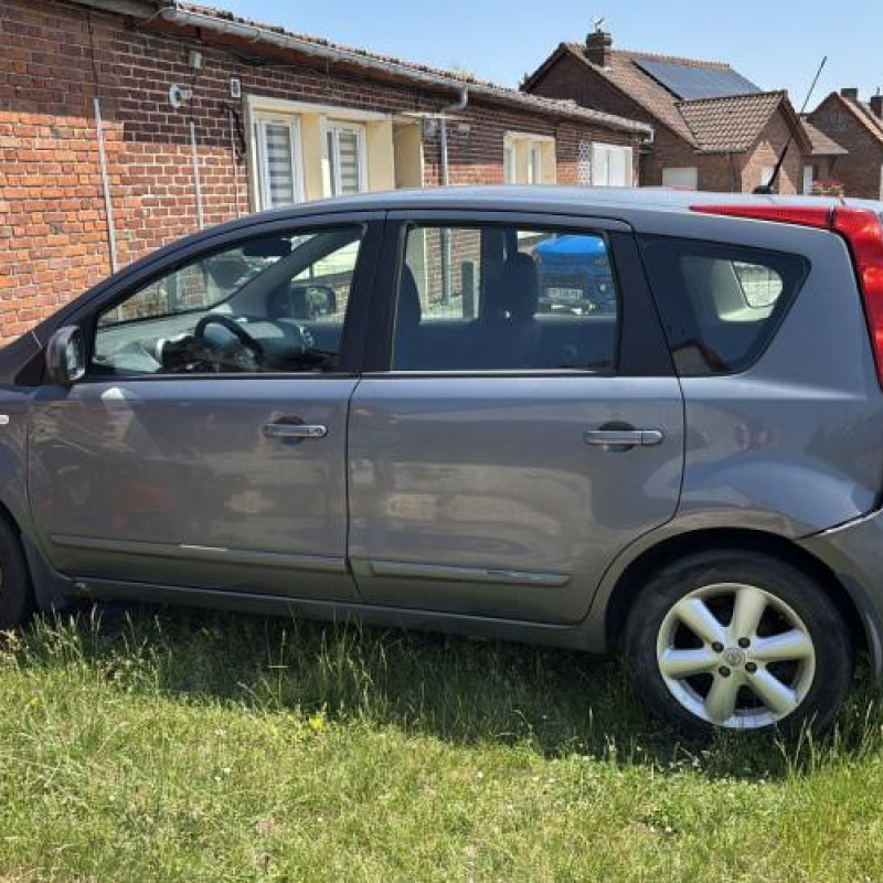 Anti brouillard droit (feux) NISSAN NOTE 1 Photo n°7