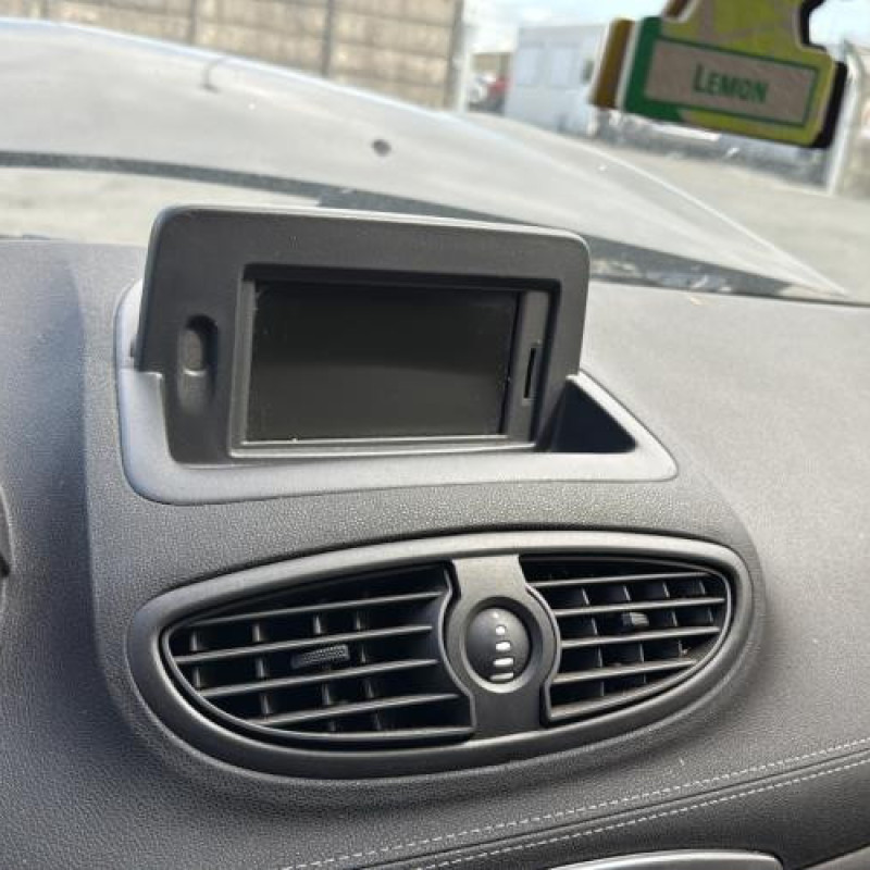 Jante RENAULT CLIO 3 Photo n°17