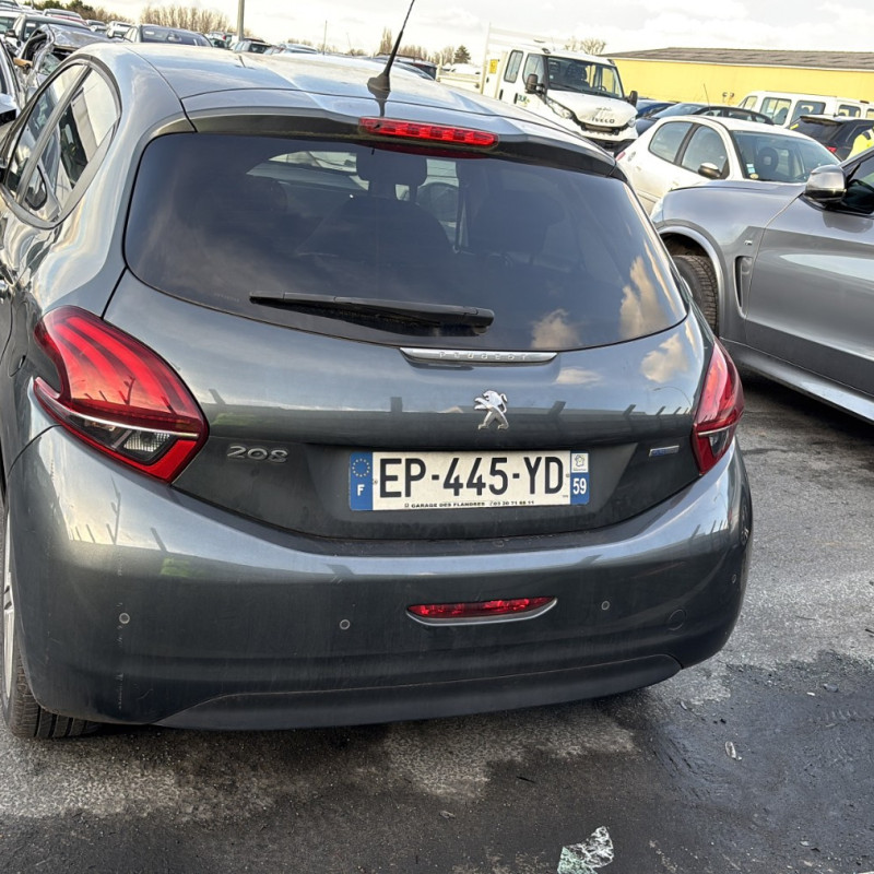 PEUGEOT 208 1 PHASE 2 1.2 VTI - 12V Photo n°5