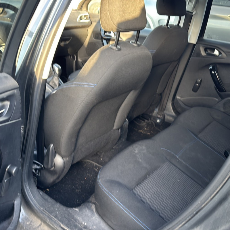 PEUGEOT 208 1 PHASE 2 1.2 VTI - 12V Photo n°10