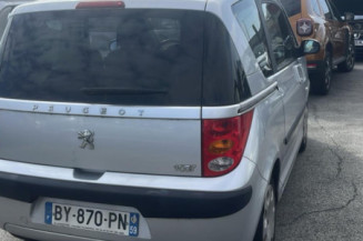 PEUGEOT 1007 1.4i - 8V