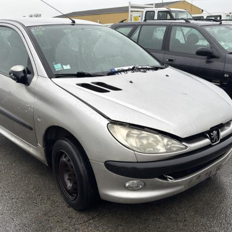 Aile avant droit PEUGEOT 206 Photo n°6