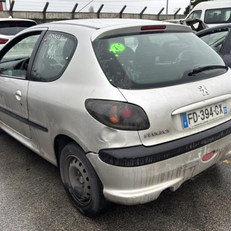 Aile avant droit PEUGEOT 206 Photo n°8