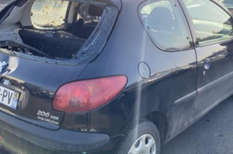 Aile avant droit PEUGEOT 206