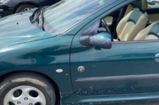 Aile avant droit PEUGEOT 206